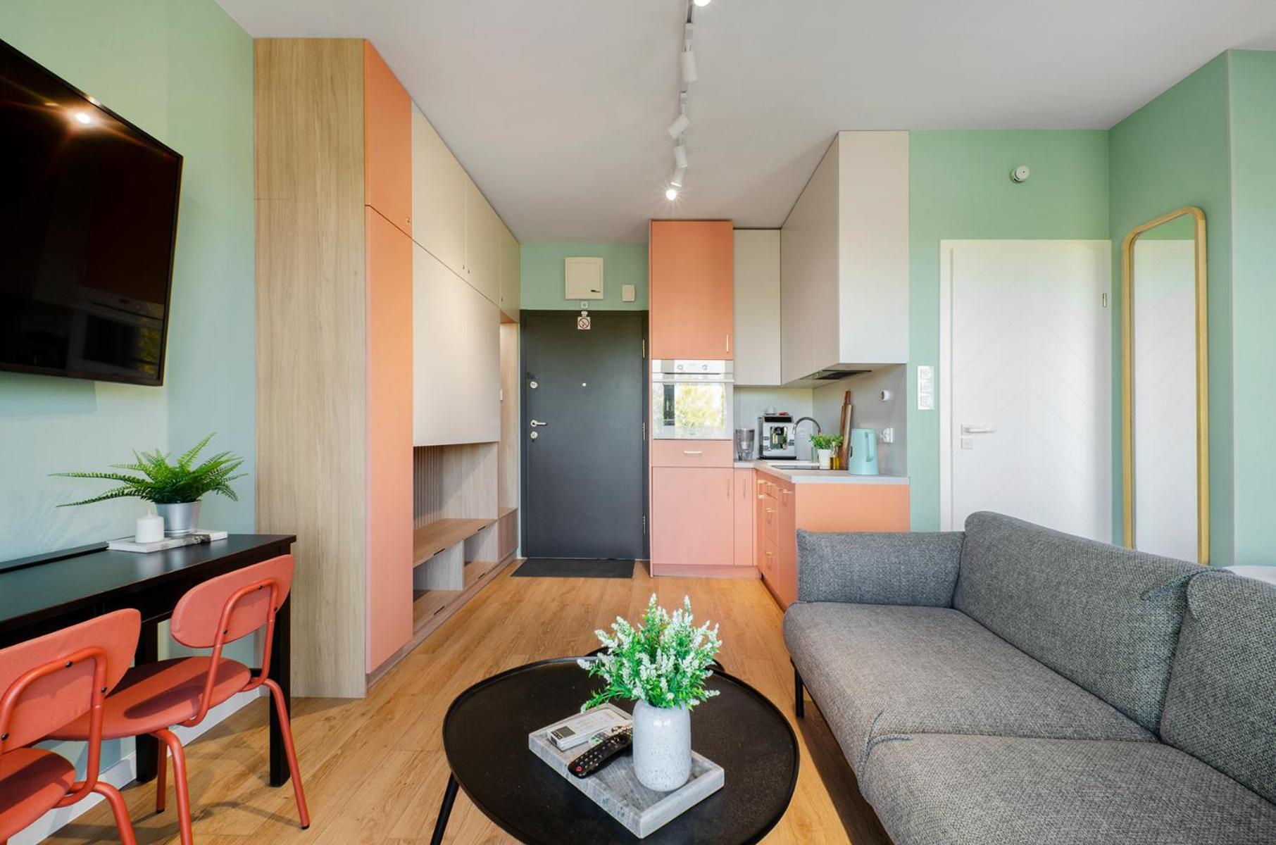 Queen Size Bed - Apartament Obok Manufaktury W Centrum Lodzi - Parking Gratis!!! Bagian luar foto